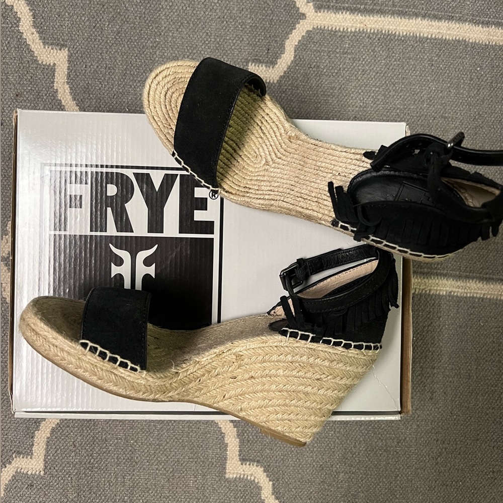 Frye Lila Feather Wedge